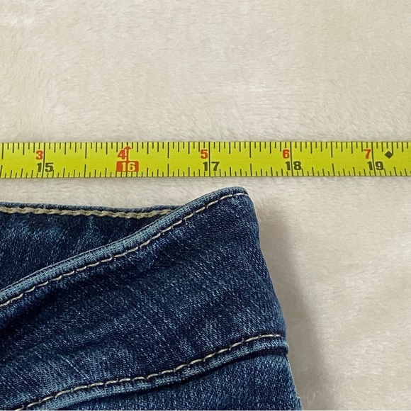 WRANGLER / Women’s Retro Flare Leg Jeans Size 15x32 - Picture 9 of 11